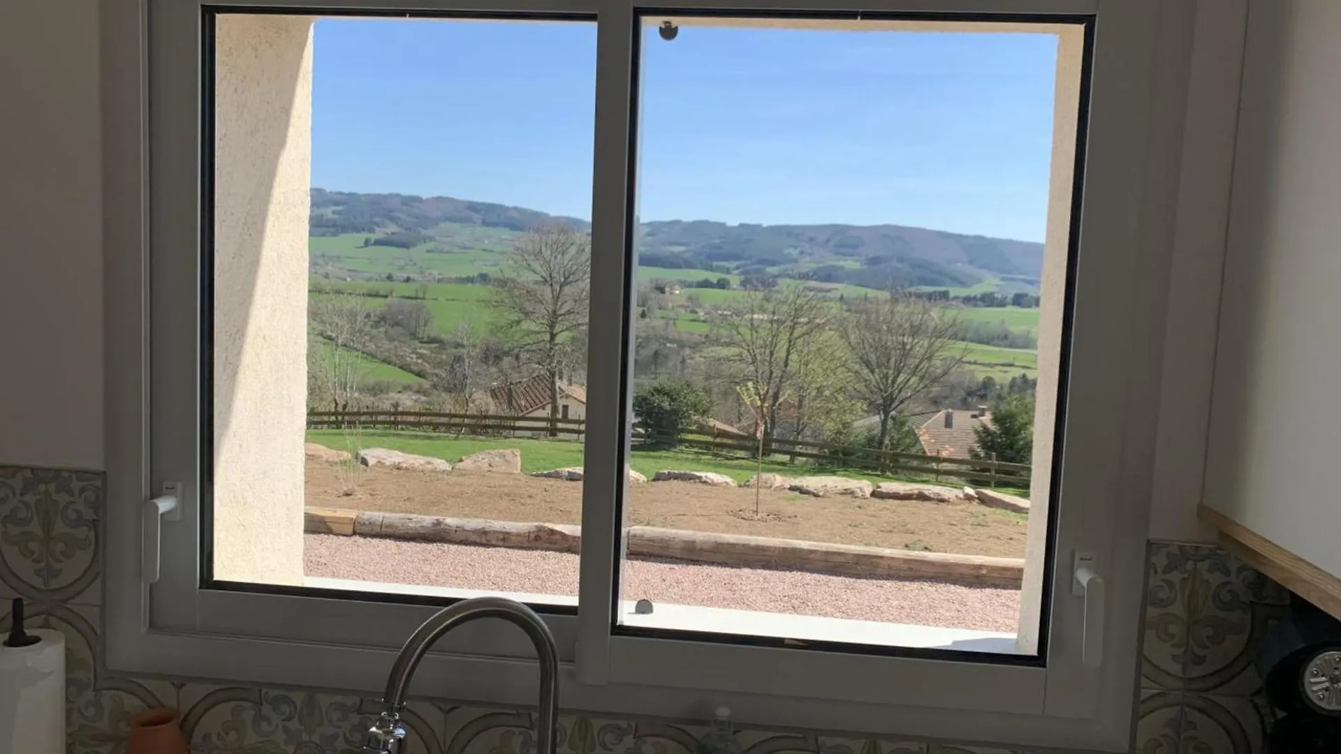 Gite 4 Pers, Terrasse & Jardin, Pres Des Bois Noirs - Fr-1-496-348 Saint-Priest-la-Prugne Holiday home